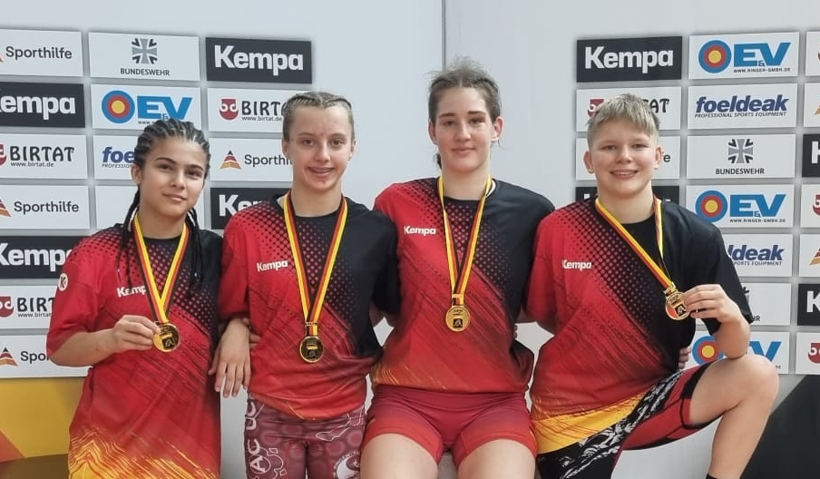 Madina, Lea, Lotta und Josi als neue deutsche Meisterinnen
